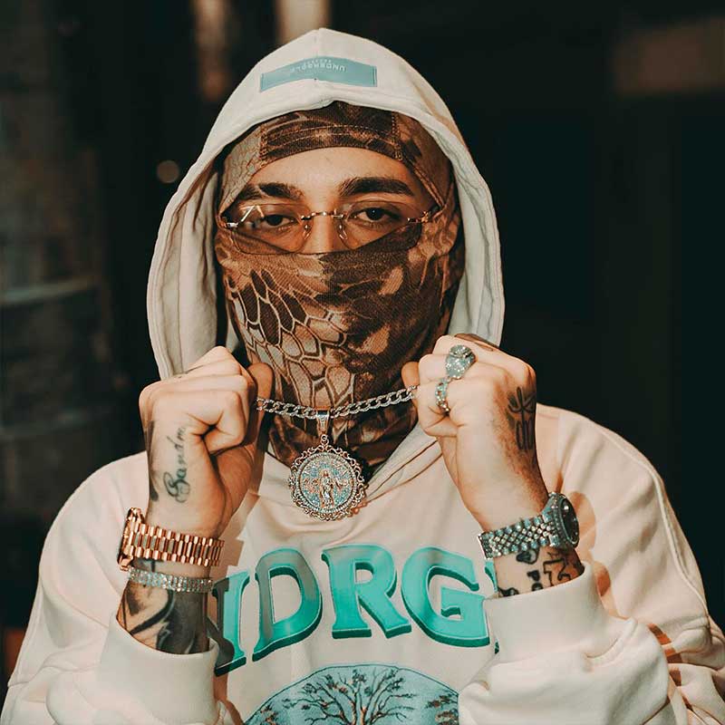 Kris R
